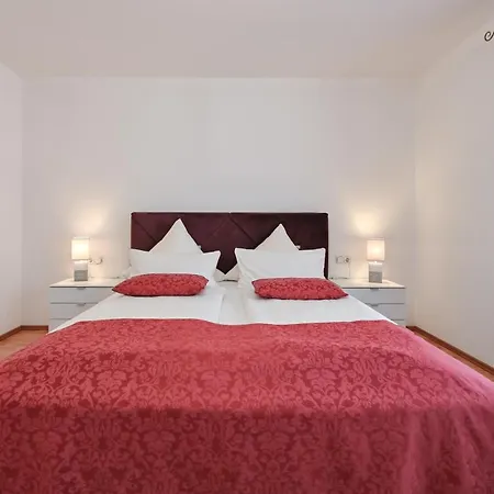 Apartment Haus San Marco