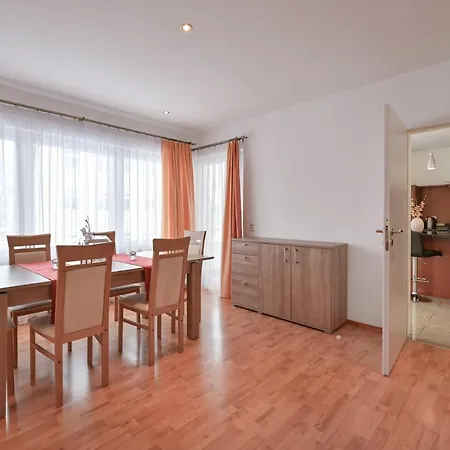 Haus San Marco Apartment
